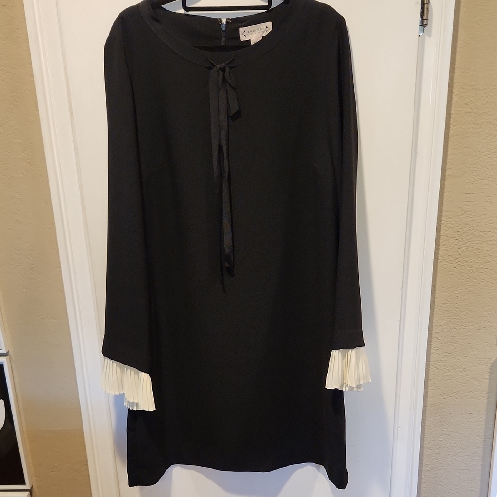 Nanette Lepore Pleat Cuff French Dress 12